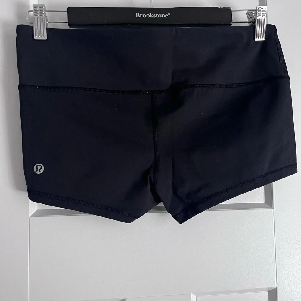 LULU LEMON | Shorts - Picture 7 of 8